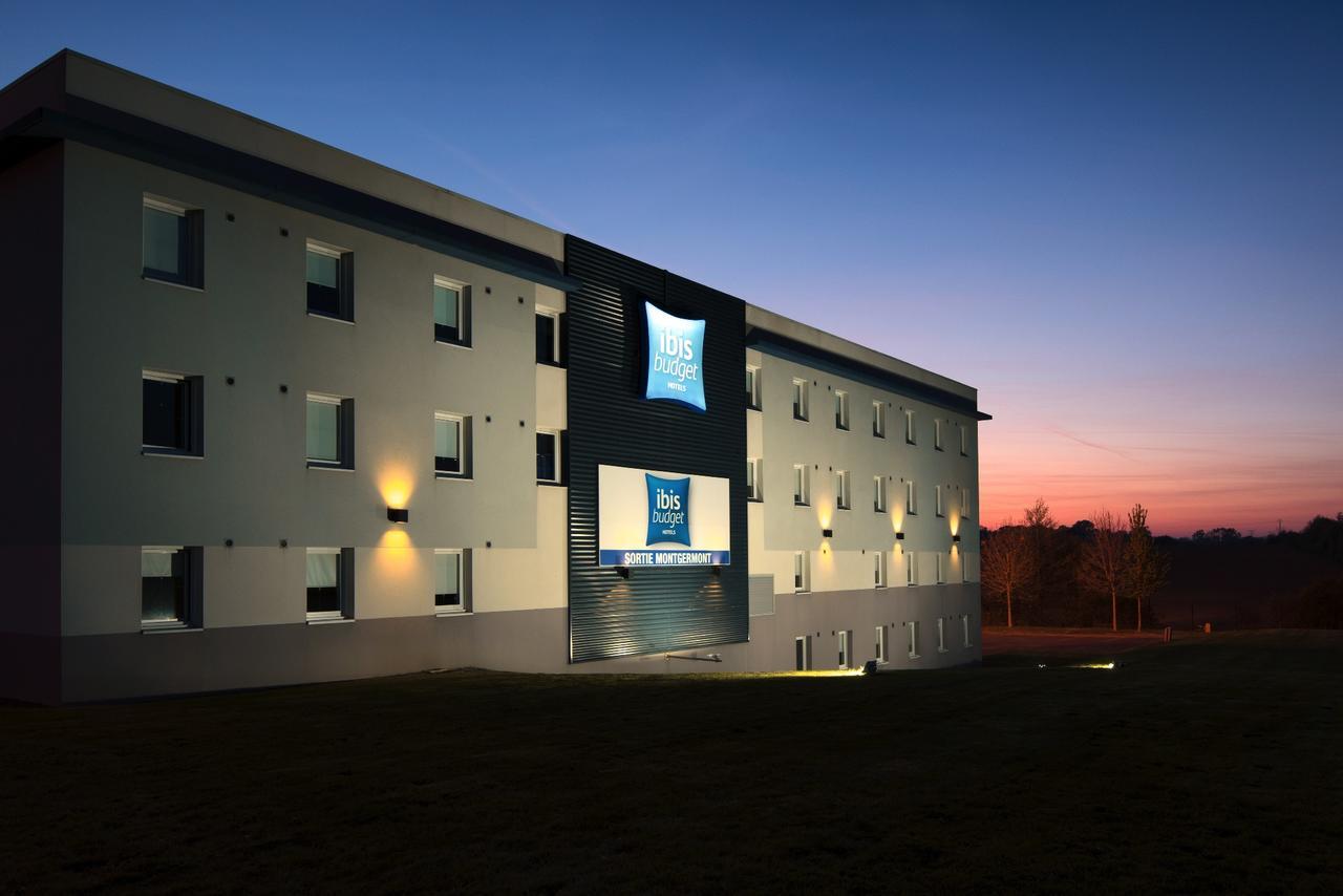 Ibis Budget Rennes Route De Saint Malo Montgermont Exterior photo