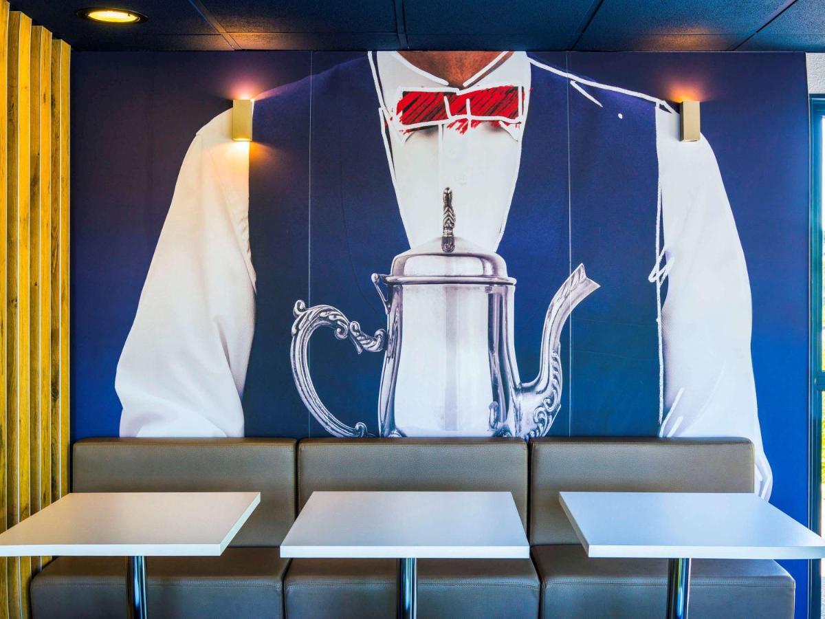 Ibis Budget Rennes Route De Saint Malo Montgermont Exterior photo